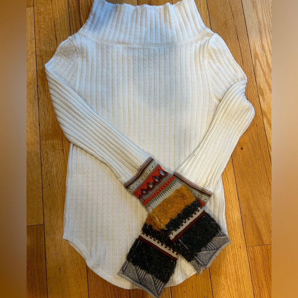 Free people wide collar turtleneck Small